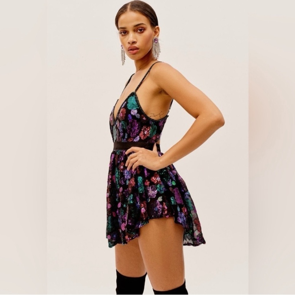 🌟For Love and Lemons Ariana Party Dress🌟Mini Sequins Ice Skater XS